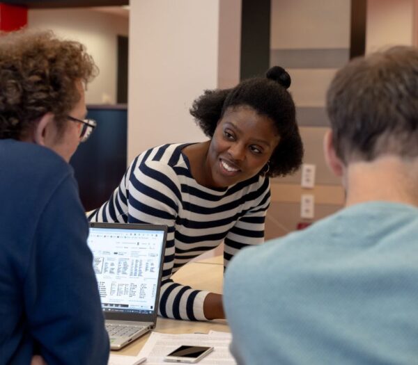 studenten werken samen